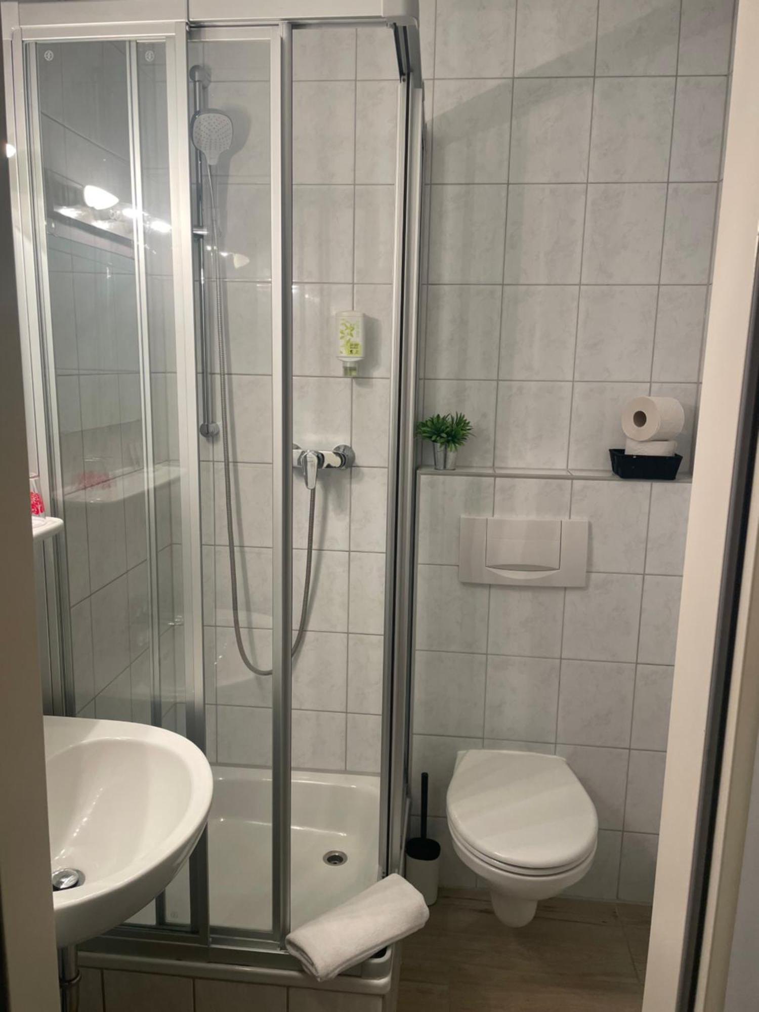 Hotel-Gasthof Gruener Hof Freising Bilik gambar